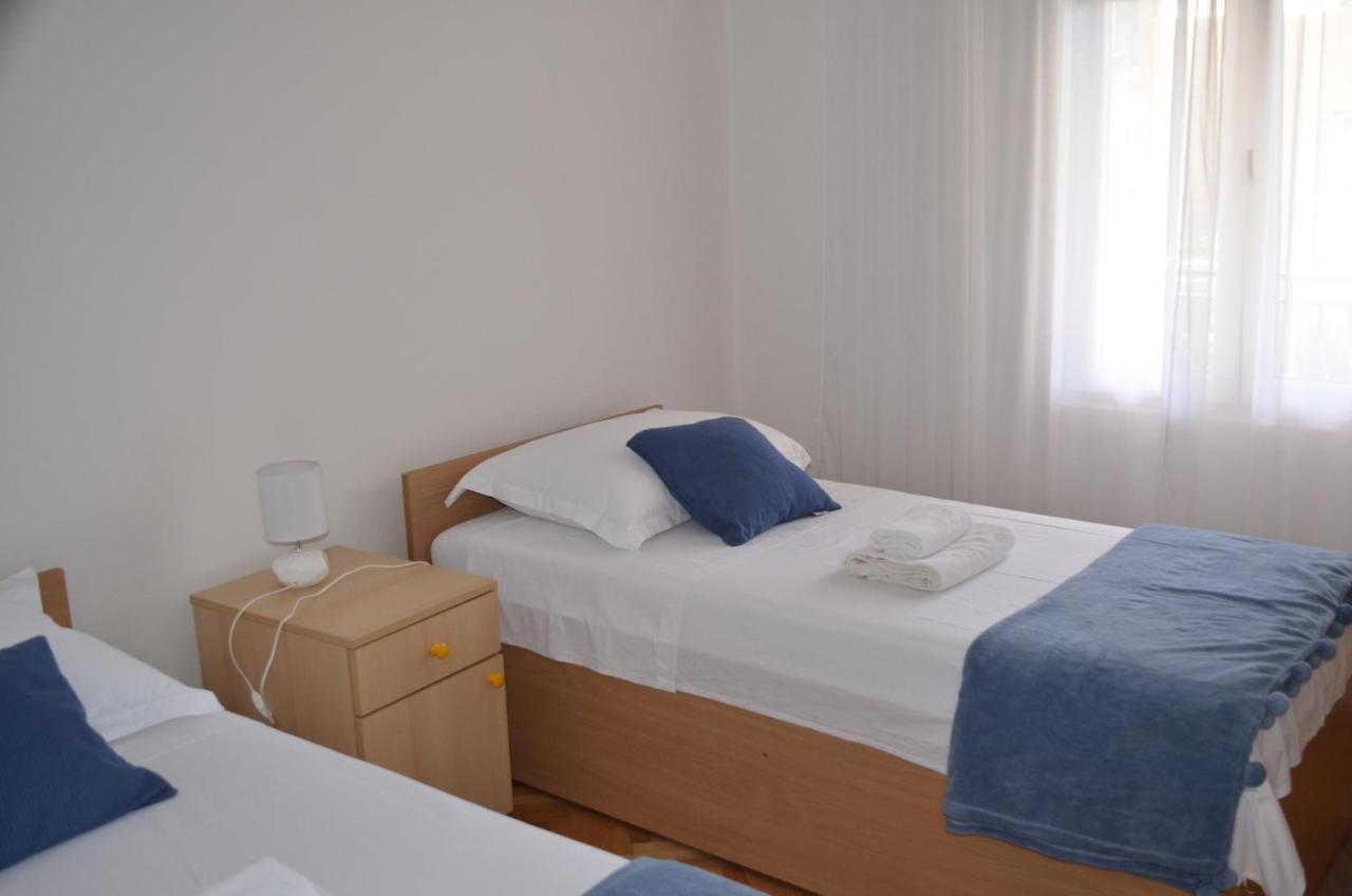 Apartment Ana Kaštel Sućurac Buitenkant foto