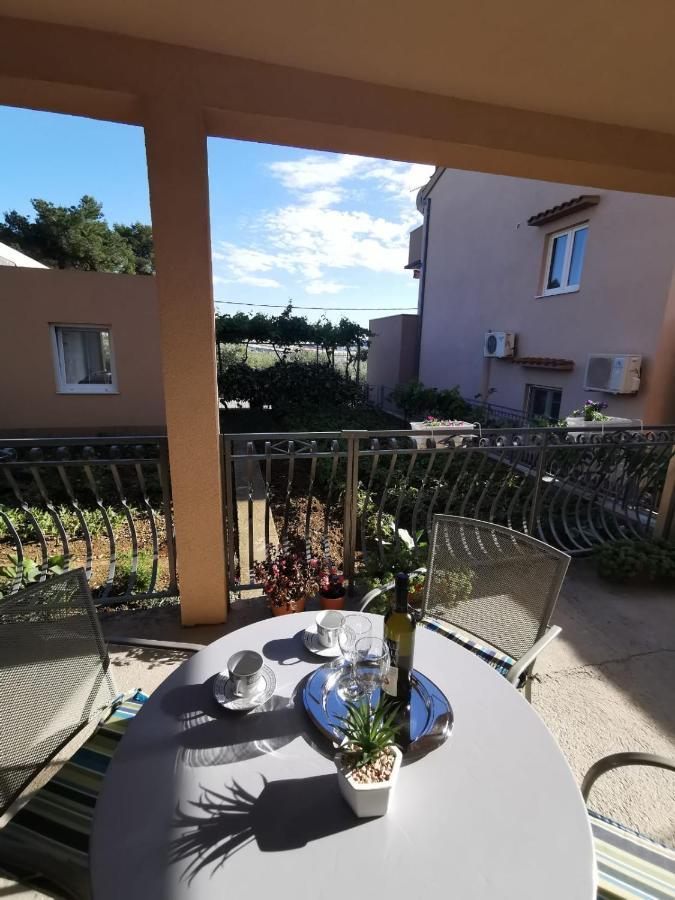 Apartment Ana Kaštel Sućurac Buitenkant foto